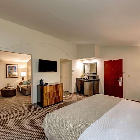 Garrison Hotel & Suites Dover-Portsmouth, Ascend Hotel Collection Buitenkant foto