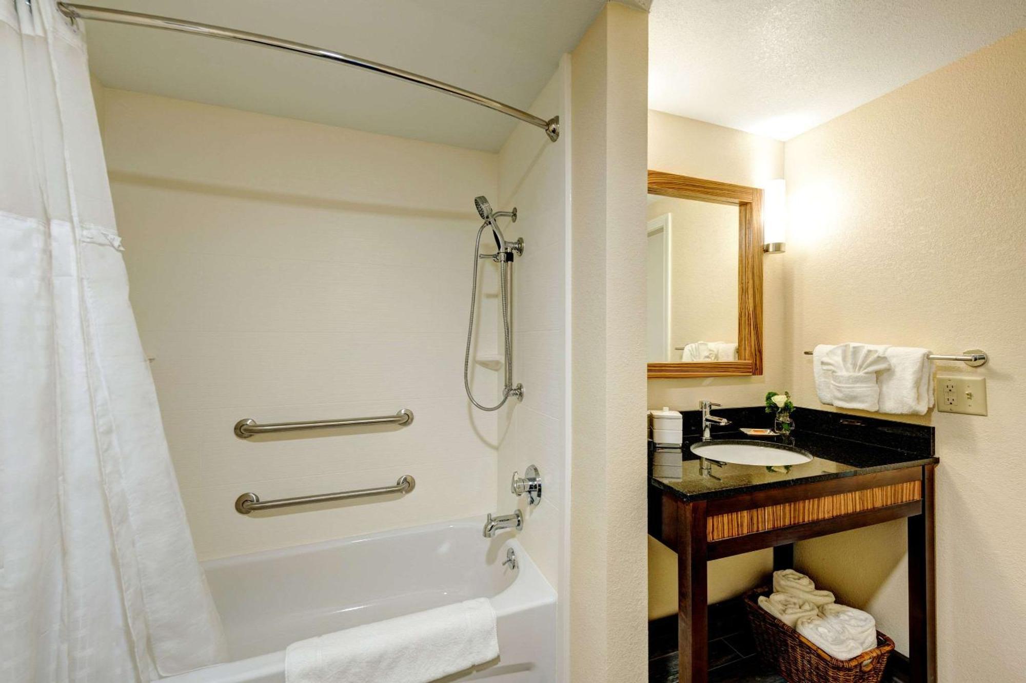 Garrison Hotel & Suites Dover-Portsmouth, Ascend Hotel Collection Buitenkant foto