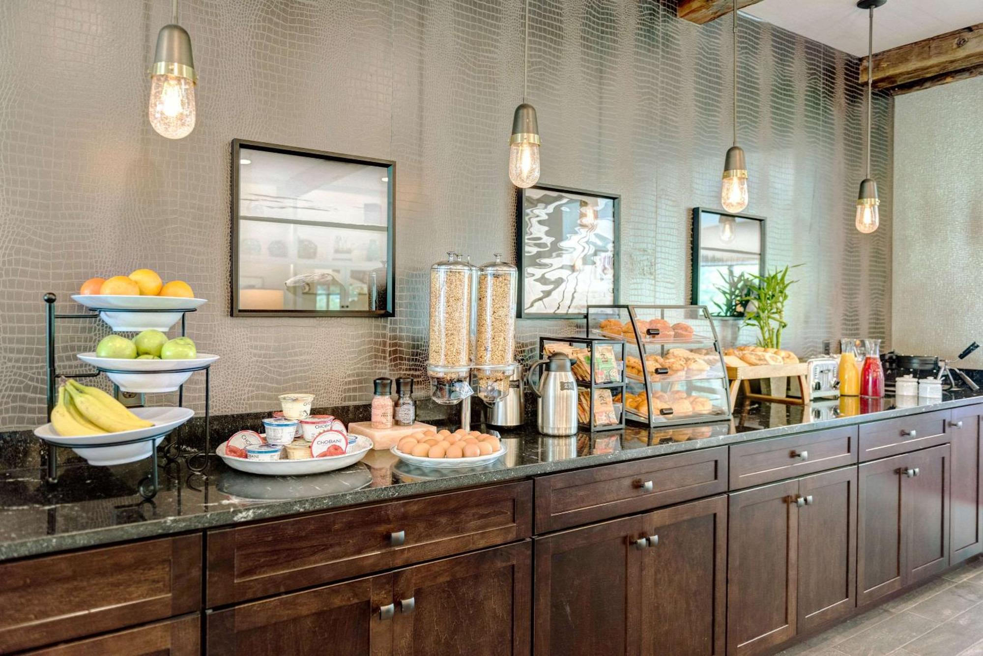 Garrison Hotel & Suites Dover-Portsmouth, Ascend Hotel Collection Buitenkant foto