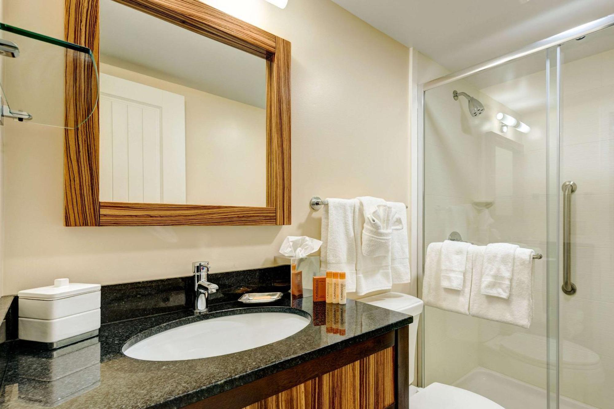Garrison Hotel & Suites Dover-Portsmouth, Ascend Hotel Collection Buitenkant foto